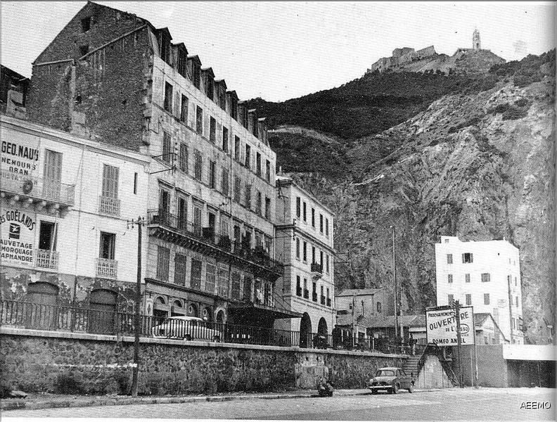 LE PORT LE PATIO  LASARY